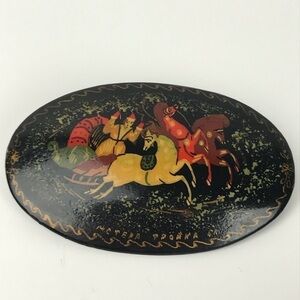 Vtg Russian Christmas Lacquer Wood Horses Brooch